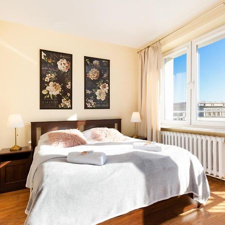 Apartments City Center Krucza By Renters Warszawa Zewnętrze zdjęcie